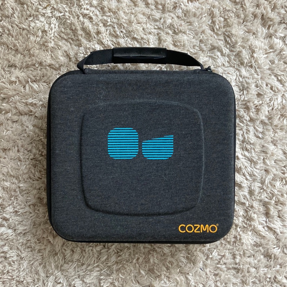 Cozmo robot
